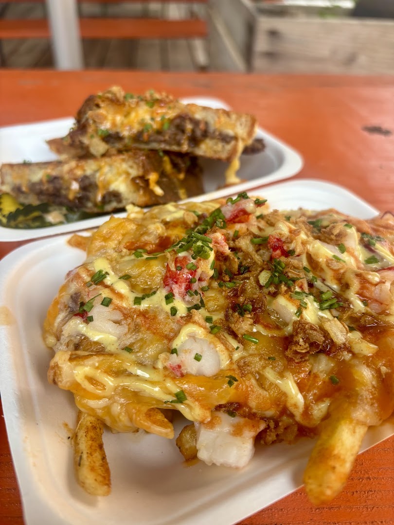 SURF 'N' BURGS · Photos 3
